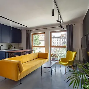 villa-wenecja-by-fredmoris-apartments.poznan-hotels.com/